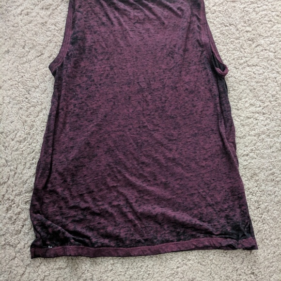 Maroon muscle tank - Picture 3 of 3